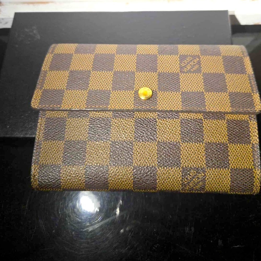 Louis Vuitton Brown Checkered Wallet with Gold Button